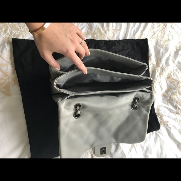 Chanel limited edition lambskin bag - Picture 5 of 7